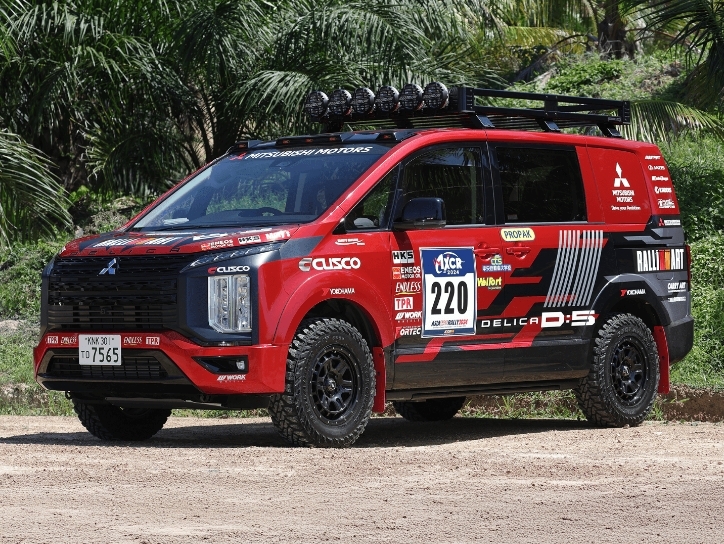 デリカD:5 サポートカー AXCR 2024実走車両