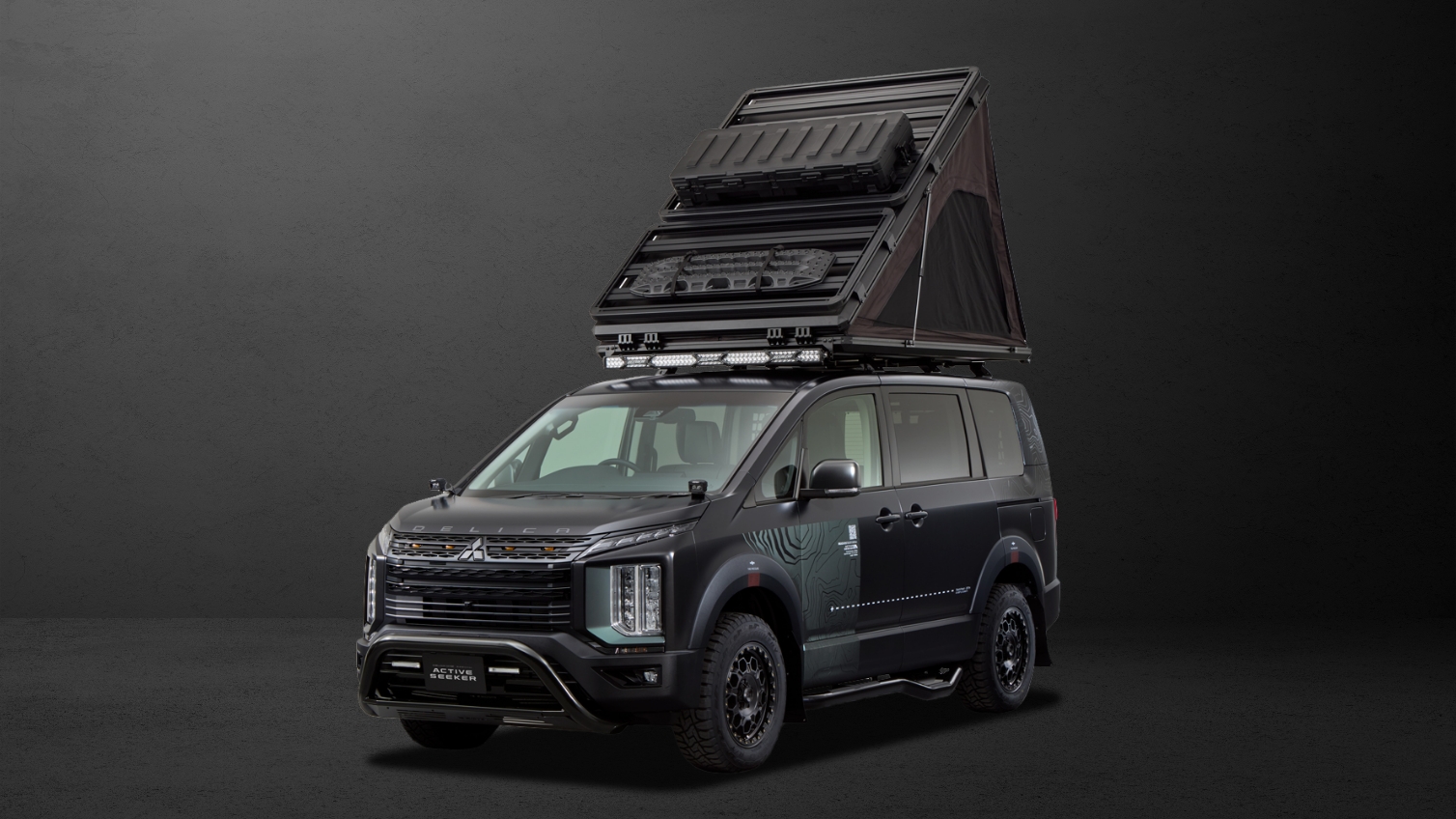 Delica D:5 Black Edition