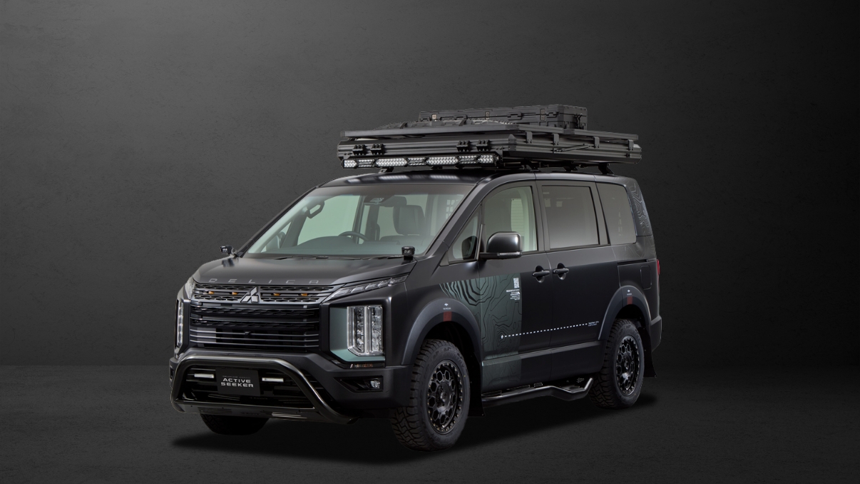 Delica D:5 Black Edition