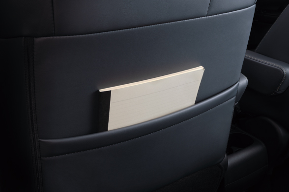 シートバックポケット（助手席）