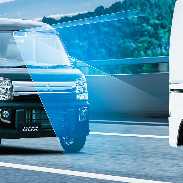 三菱 e-Assist(運転支援機能)