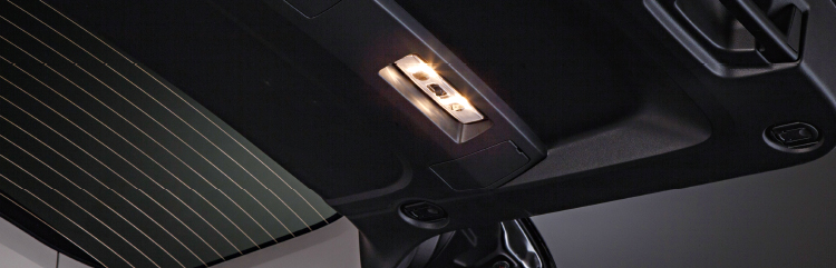 LEDバルブ（ラゲッジルームランプ交換の場合）