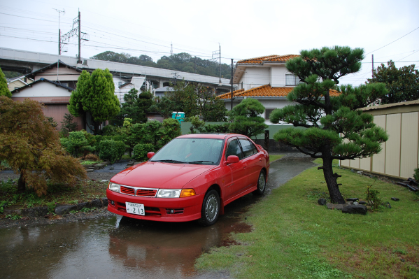 クルマは赤に限る 三菱10年10万kmストーリー Mitsubishi Motors Japan